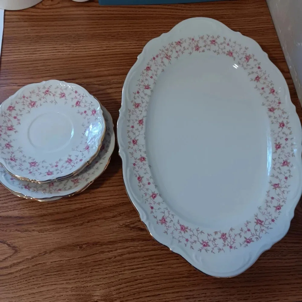 Vintage 5 Mitterteich Bavaria plates, made in Germany, Lady Claire style. - Picture 9 of 10
